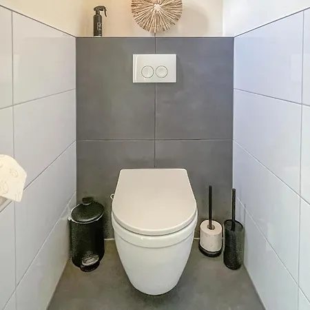 Holiday home Awesome In With House A Panoramic View Ewijk
